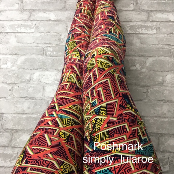 LuLaRoe TC Leggings - Picture 1 of 4